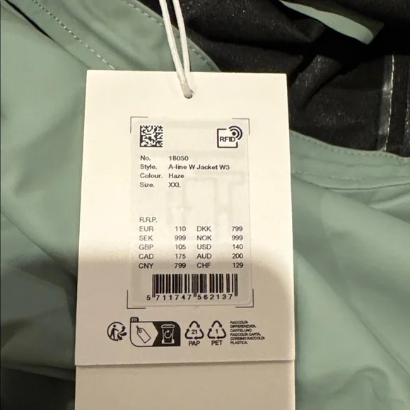 NWT Rains x Free People A-Line Jacket Waterproof Rain Coat Lightweight - Picture 4 of 6